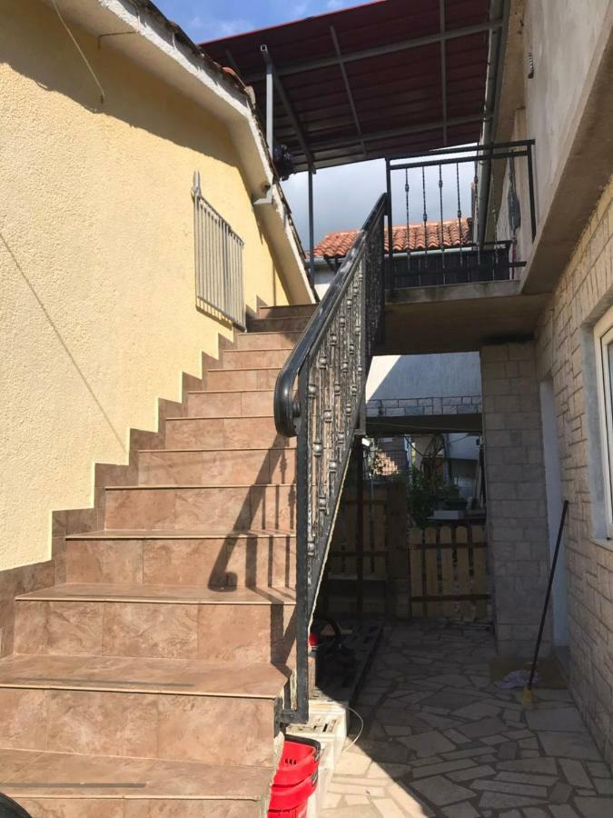Apartment Lena Funtana Exterior foto